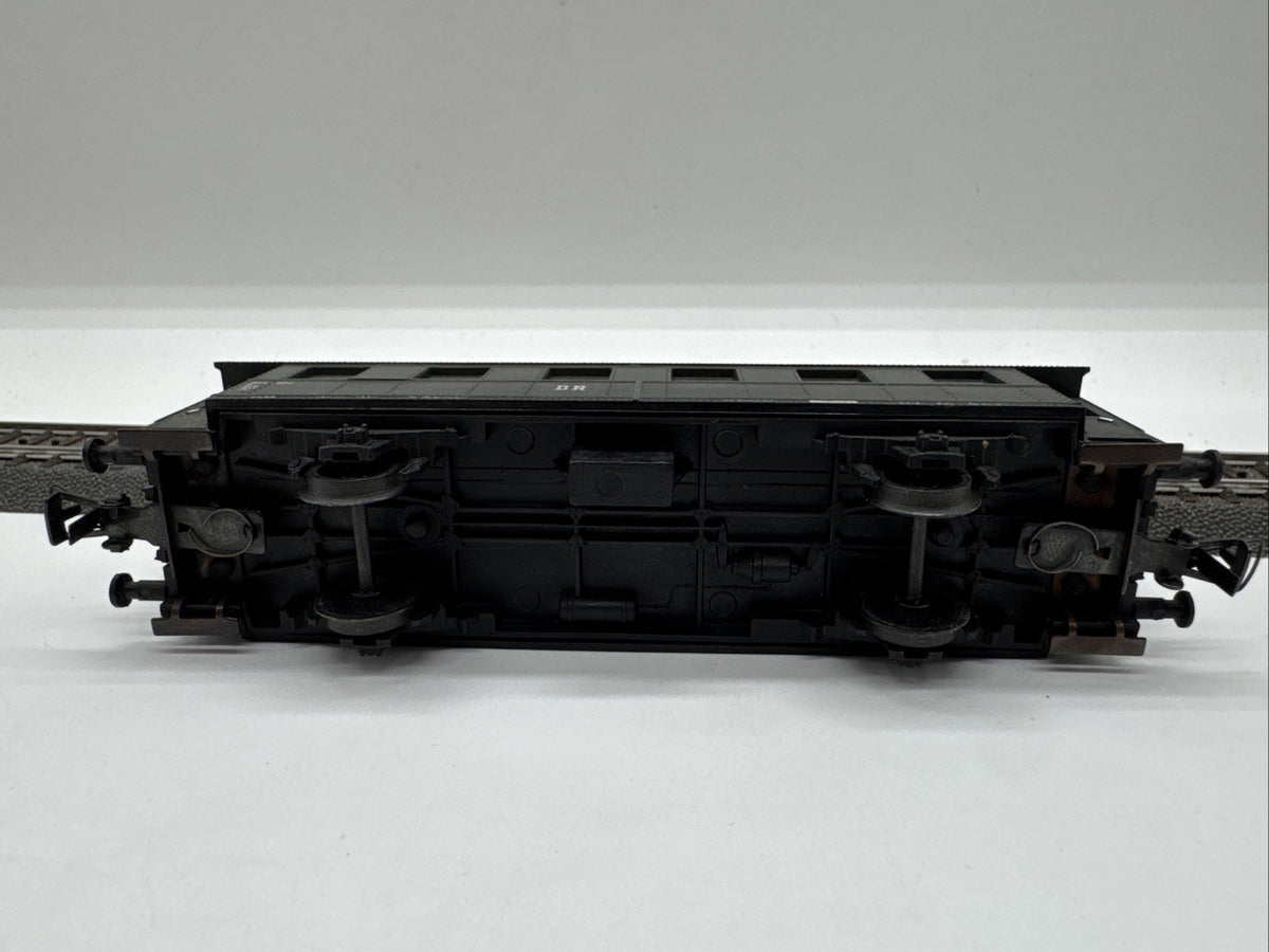 Piko Personenwagen 344-224 Bi 54 PI - DR - grün  - H0 HO #137