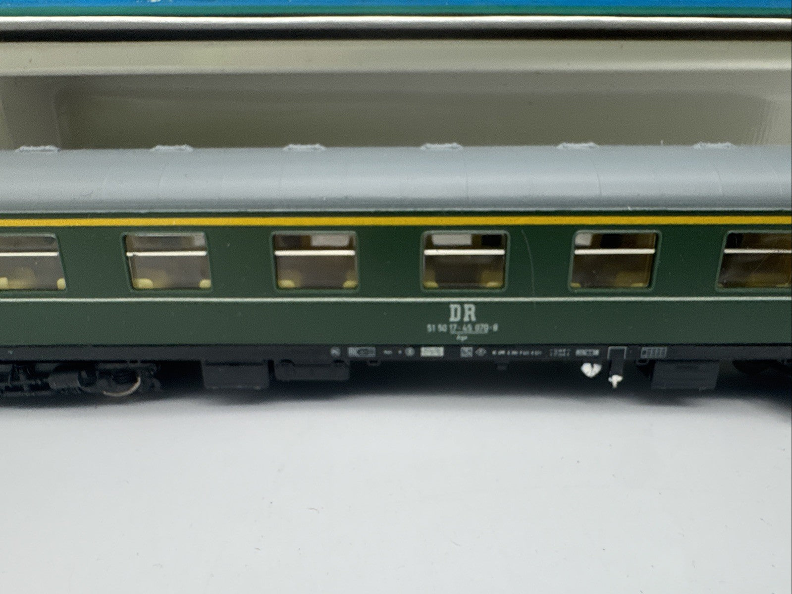 Piko H0 5/6507 Personenwagen Abteilwagen 1. Klasse 45 070-8 DR OVP