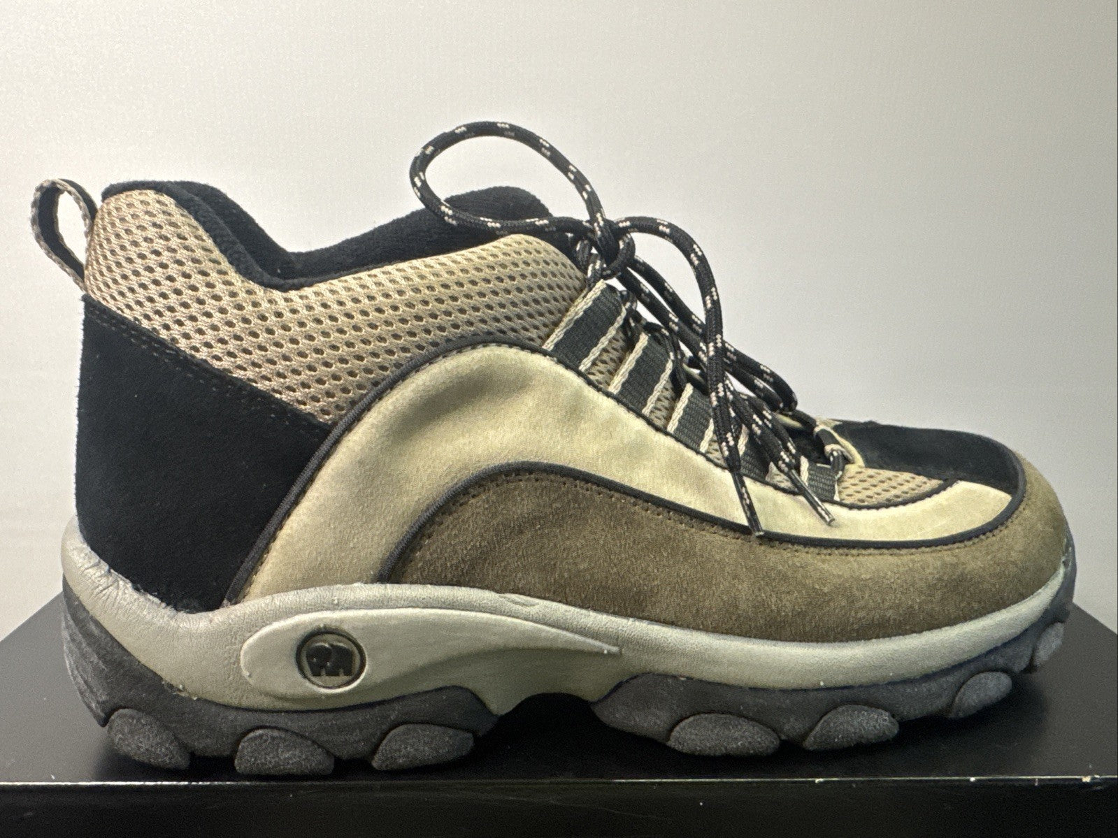 Elefanten Damenschuh Gr. 42 Trackingschuh Outdoor 