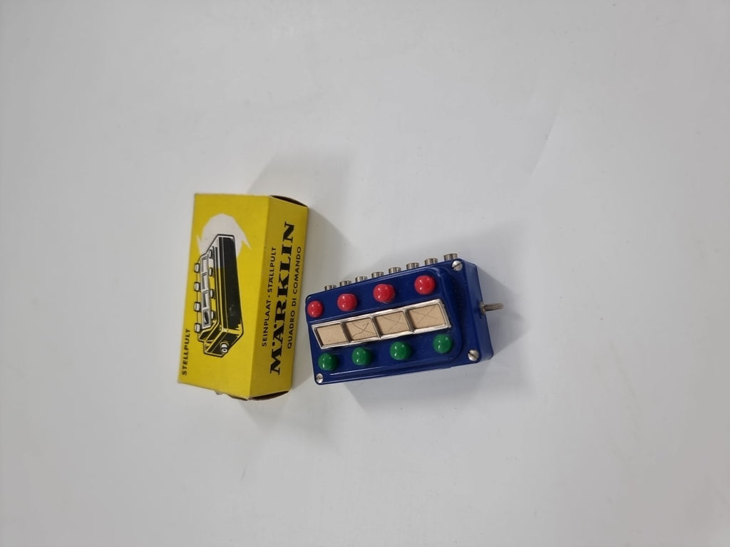 Märklin Stellpult 7072 gut
