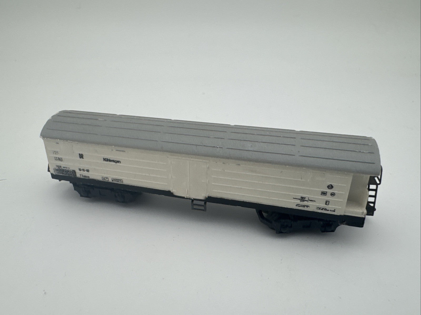 Spur N Güterwagen Kühlwagen DR 19-10-82