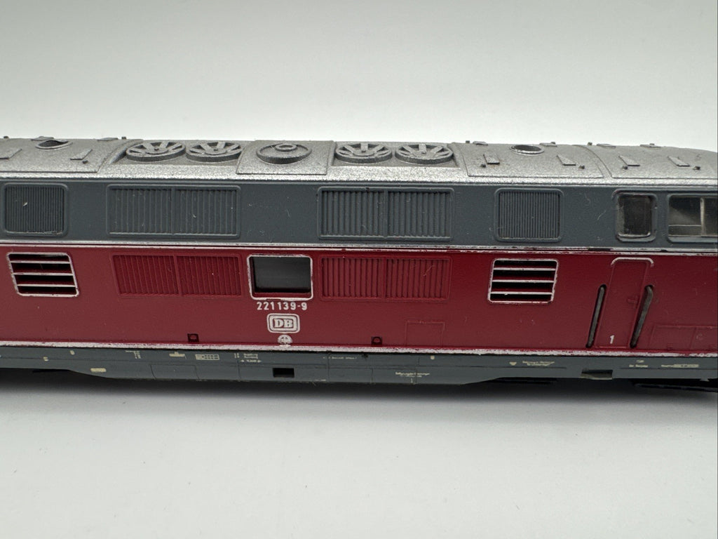 Spur TT, Diesellok der DB 221 139-9 In OVP