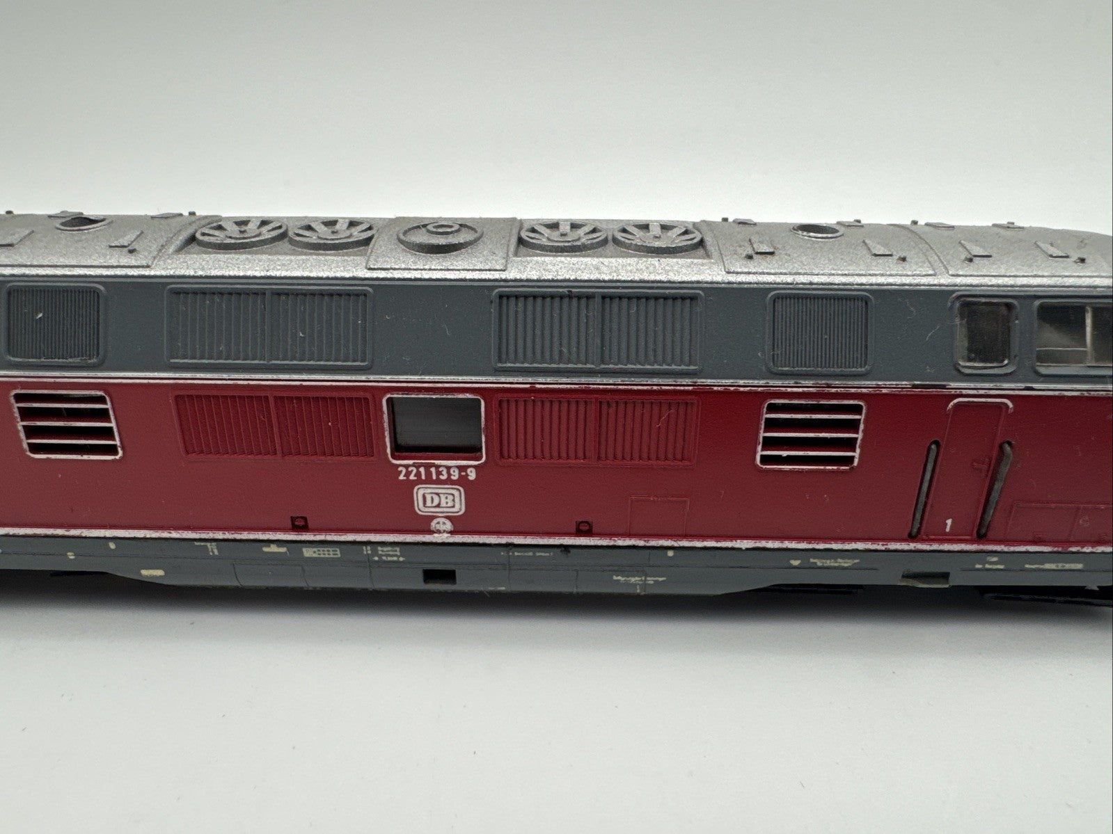 Spur TT, Diesellok der DB 221 139-9 In OVP