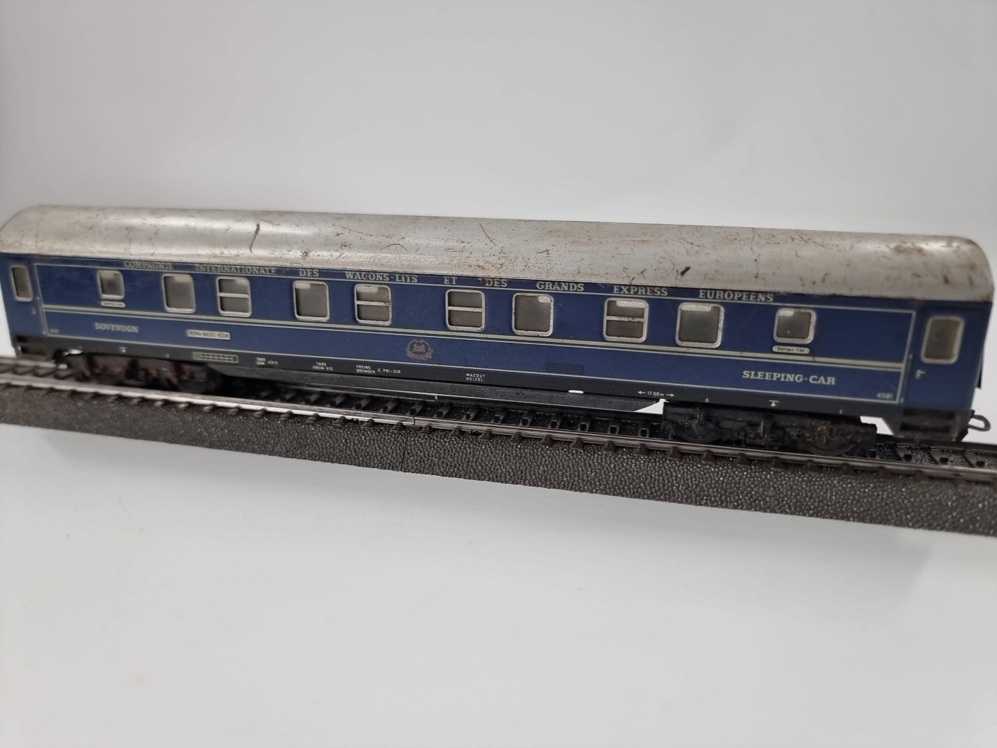 Märklin H0 4029 intern. Schlafwagen / Roma-Basel-Köln 