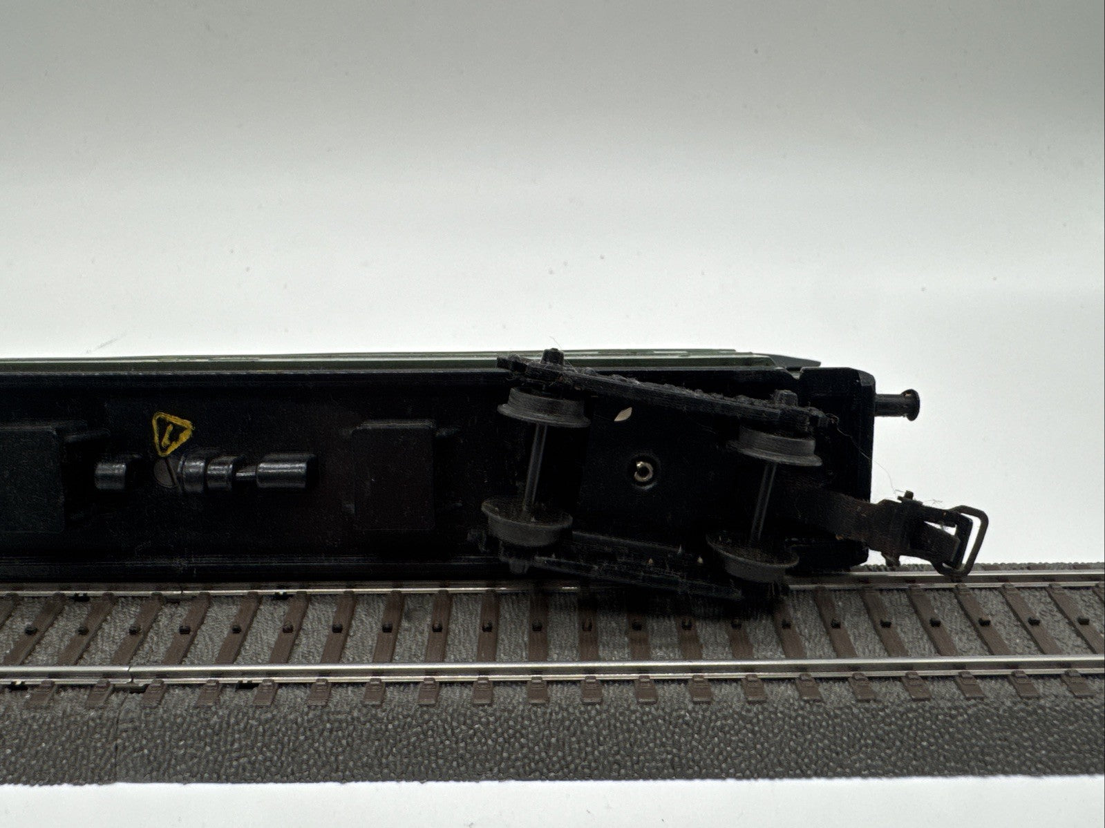 Piko Spur H0 18350 Personenwagen der DR Grün #66