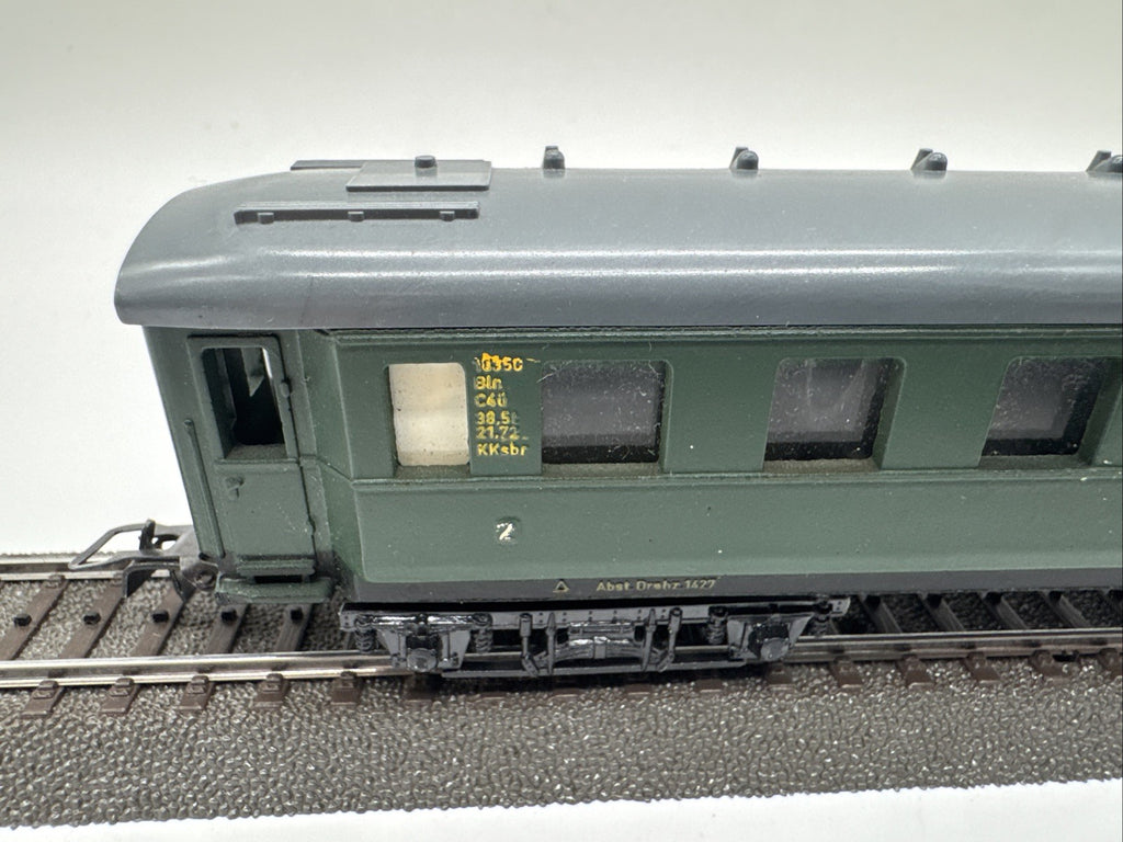 Piko Spur H0 18350 Personenwagen der DR Grün #67