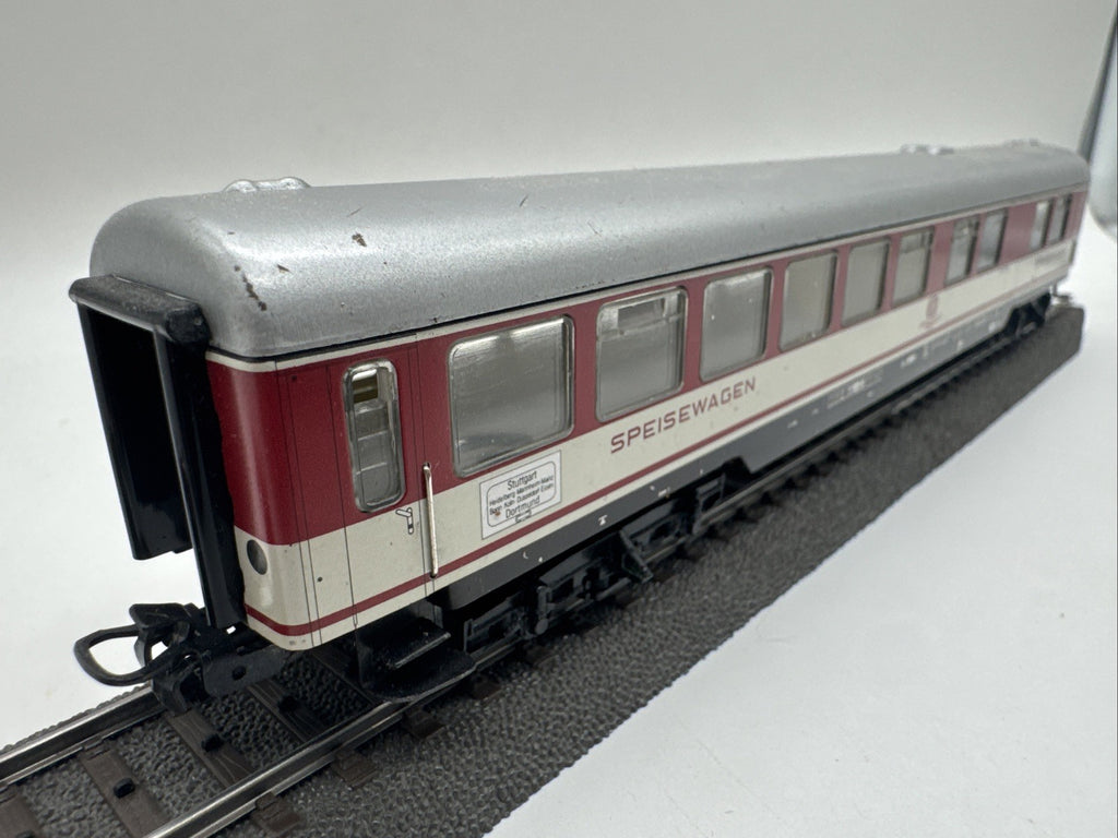 Märklin H0 Speisewagen DB 51 80 88-80 233-6 rot beige Beleuchtet #372