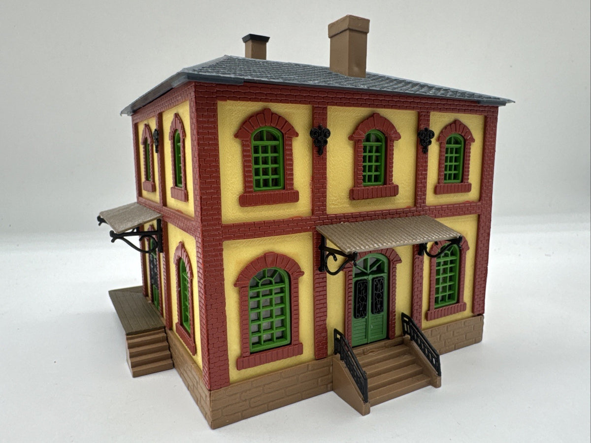 Auhagen  aus 12228   (Spur H0)  Maschinenfabrikgebäude - fertig gebaut