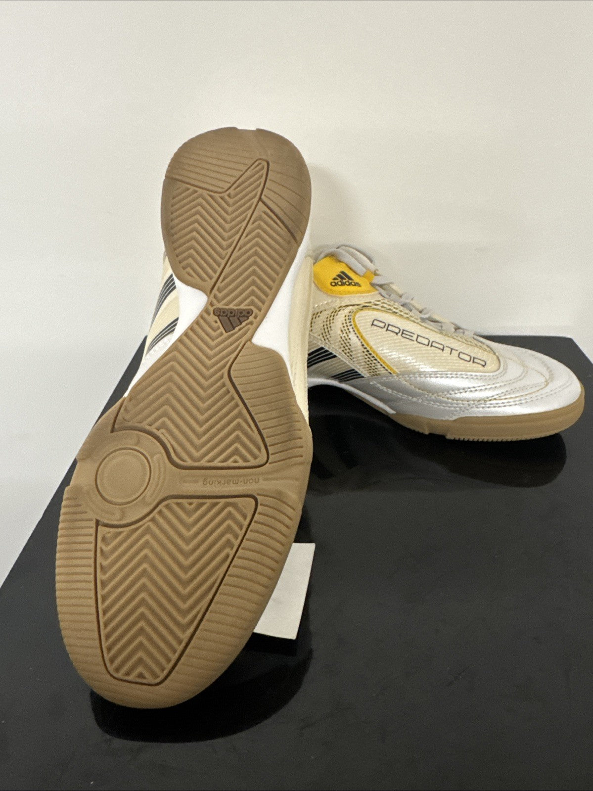 Adidas Predator X Absolado  Indoor Laufschuh Größe 39 1/3 UK 6
