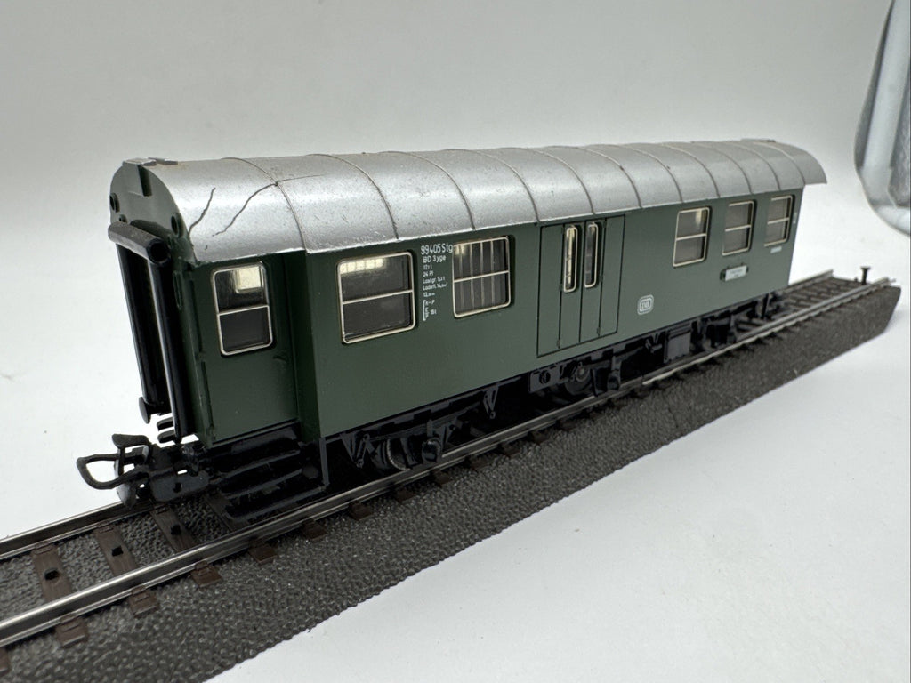 Märklin H0 Personenwagen BD3yge 2.Kl. + Gepäckabt  DB 99405 grün #587