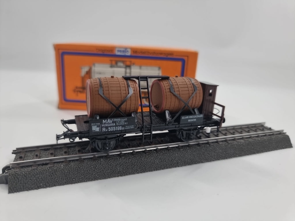 Piko Faßwagen mit Bremserhaus H0 5452670/426/117 SNCF
