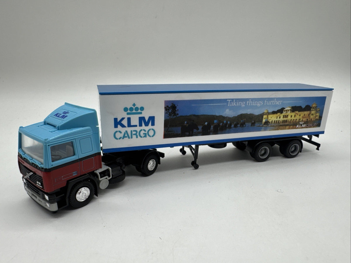 Modell LKW Volvo Sattel-Auflieger KLM Cargo Maßstab 1:87 #623