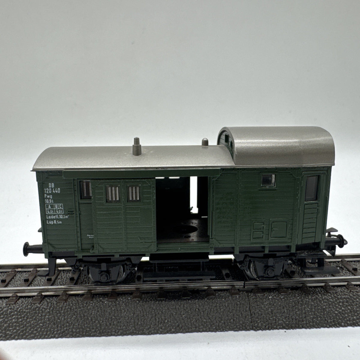 Märklin H0 4699 Güterzug Gepäckwagen DR 120440 #192