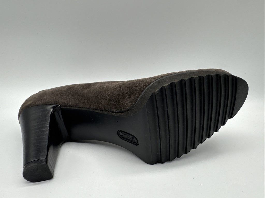 Gadea Pumps Gr. 37 Braun Leder Damen Absatzschuh