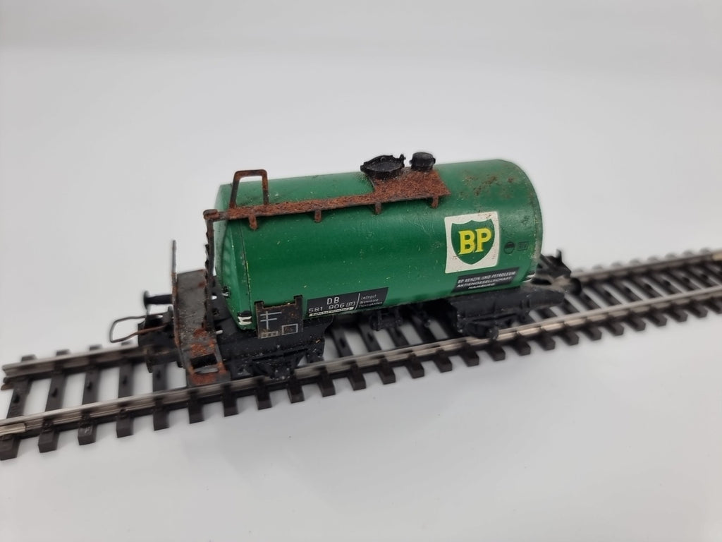 Trix Express Kesselwagen DB 581 906 P  BP grün   
