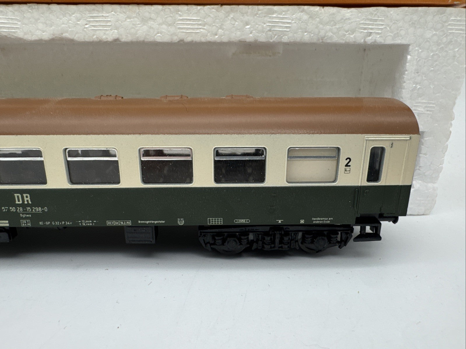 Modelleisenbahn PREFO Reisezugwagen 426/210 grün DR Spur H0 OVP