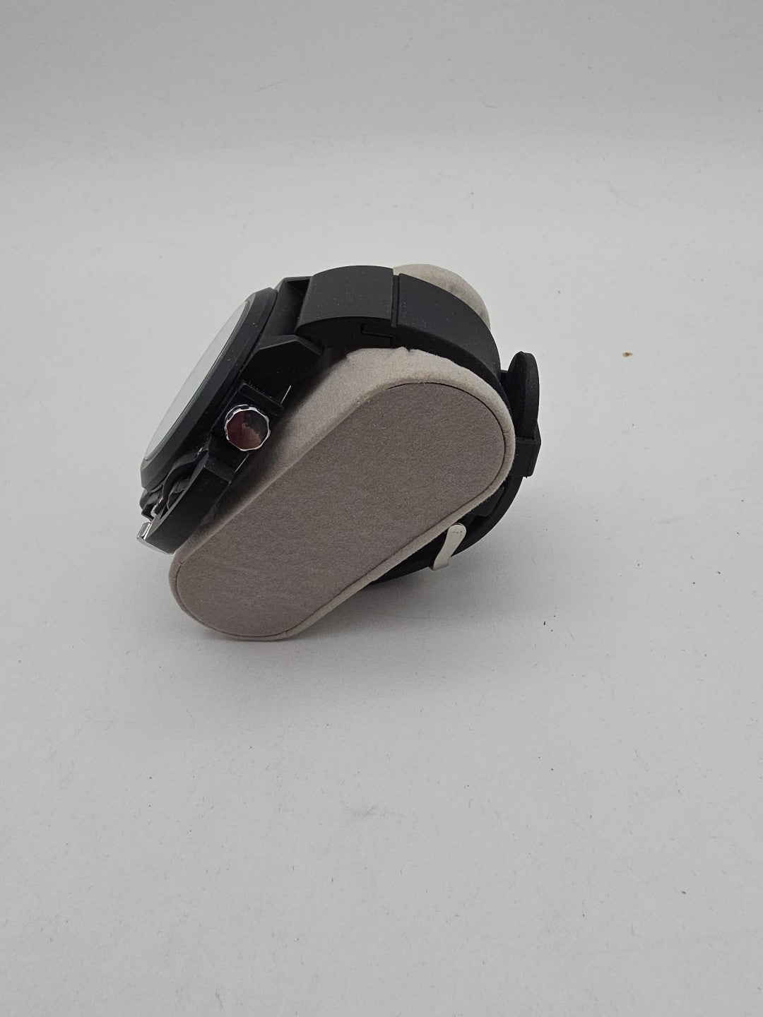 Originale MEGIR Herrenuhr im sportlichen Chronograph-Design.