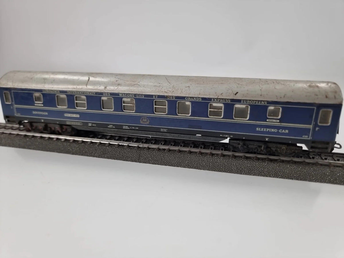Märklin H0 4029 intern. Schlafwagen / Roma-Basel-Köln