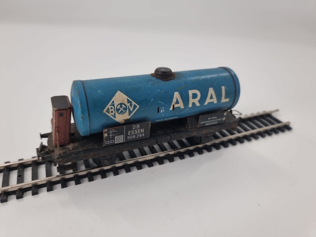 Trix Express H0 20/78 Güterwagen Kesselwagen "BV-Aral" 508 294 Essen DB