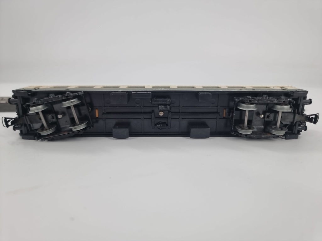 SCHICHT Personenwagen DR 575028-15021-8 Bghwe H0 Elfenbein/grün
