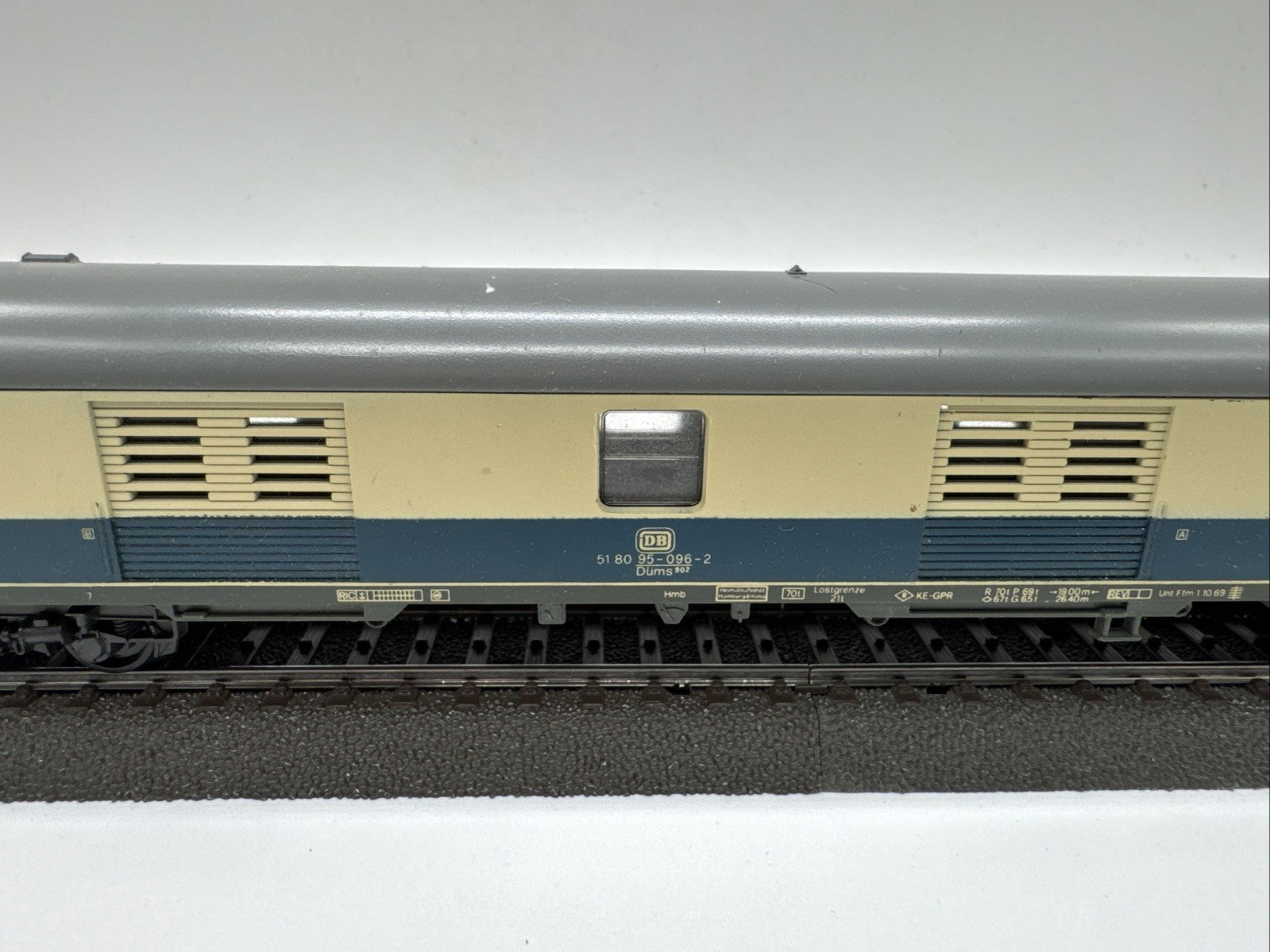 Lima  H0 - 309337  Gepäckwagen Düms DB 51 80 95-096-2  #71