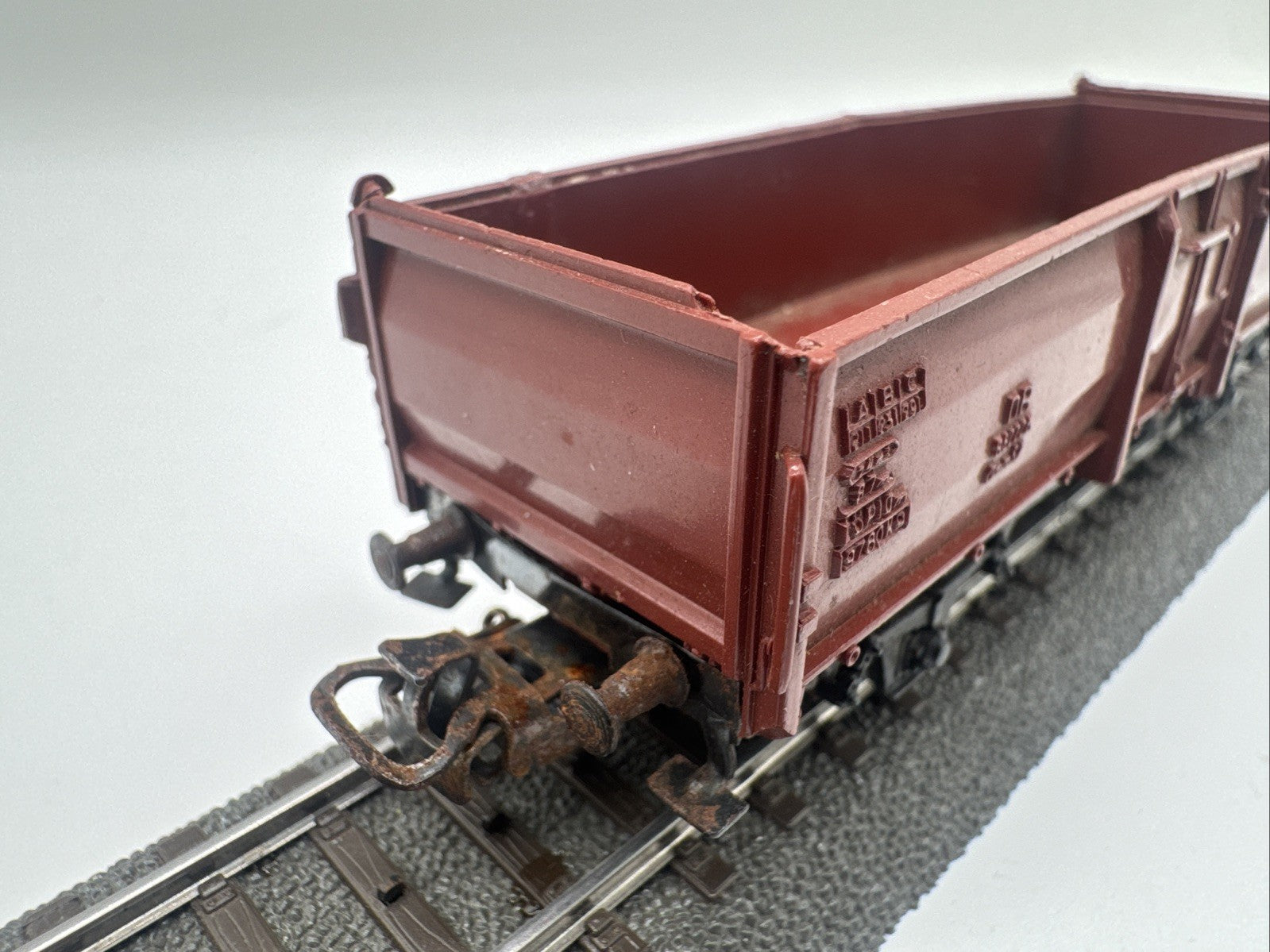 Märklin H0  Offener Güterwagen braun   DB 862226 # 84