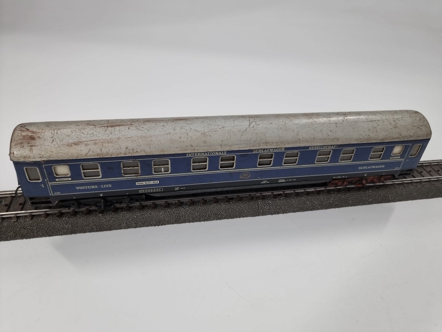 Märklin H0 4029 intern. Schlafwagen / Roma-Basel-Köln 