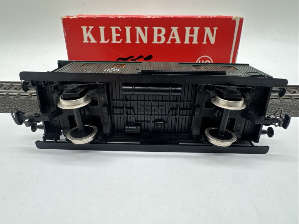 Klein Modellbahn H0 369 Kondukteur Gepäckwagen BBÖ
