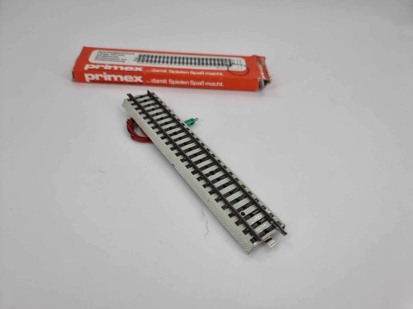 Märklin Primex 5074 H0, Anschlussgleisstück m. Kondensator, Metallgleis, in OVP
