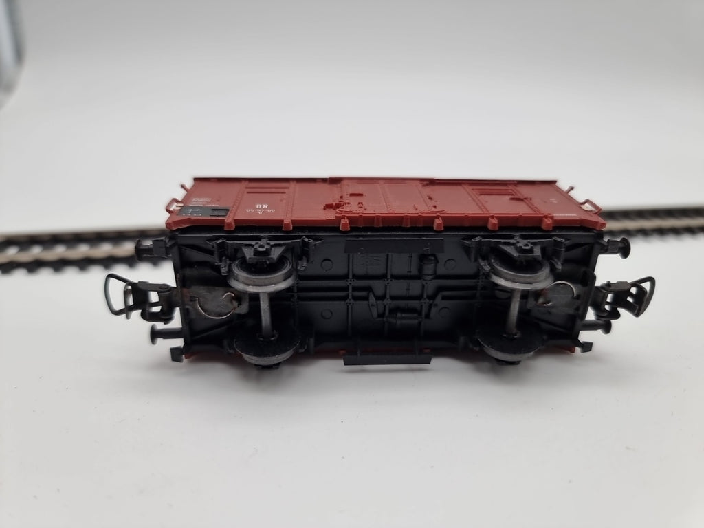 Piko H0  Gedeckter Güterwagen DR 05-67-00  G   (323753) #5936#