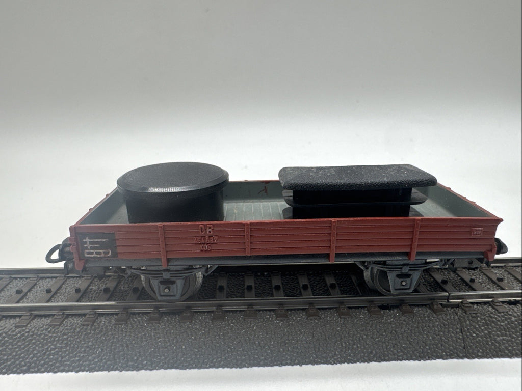 Märklin 4503 H0 Niederbordwagen 464 637 , DB Beladen