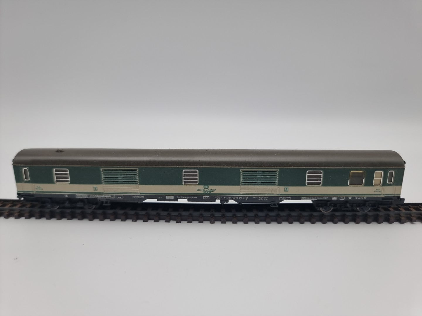 FLEISCHMANN 8190 Spur N Gepäckwagen Düm 902, DB, Epoche IV