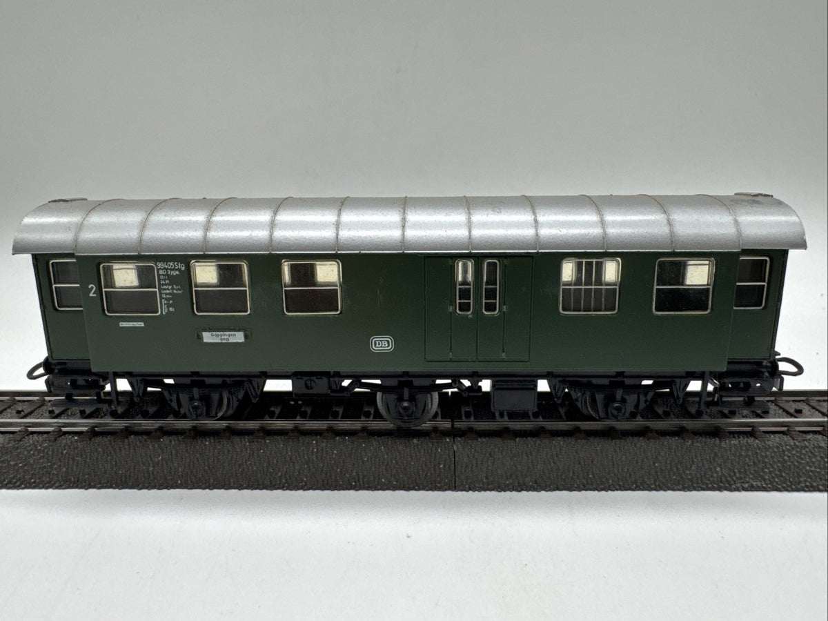 Märklin H0 Personenwagen BD3yge 2.Kl. + Gepäckabt  DB 99405 grün #587