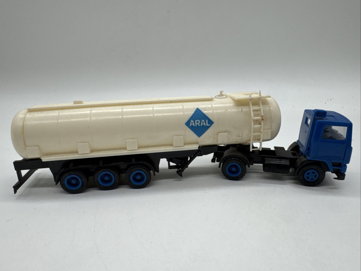 Herpa H0 1:87 - LKW Volvo Tanksattelzug "ARAL" - ohne OVP - #639