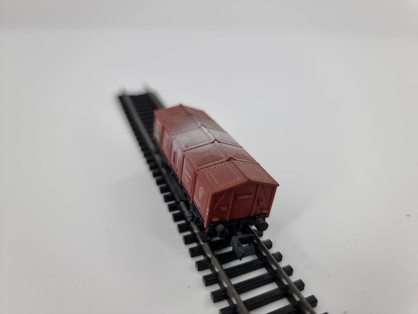 Arnold N - Klappdeckelwagen braun der DB / 348 105