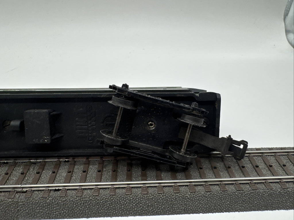 Piko Spur H0 18350 Personenwagen der DR Grün #68