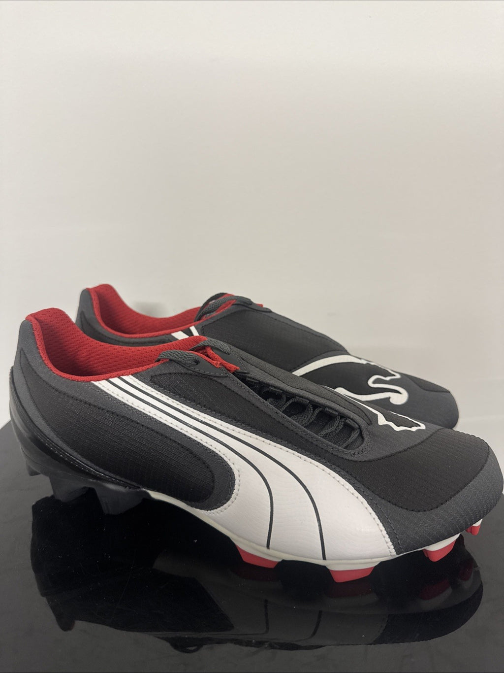 Fußballschuhe Schwarz Sportschuhe Puma V5.08 i FG Größe 48.5
