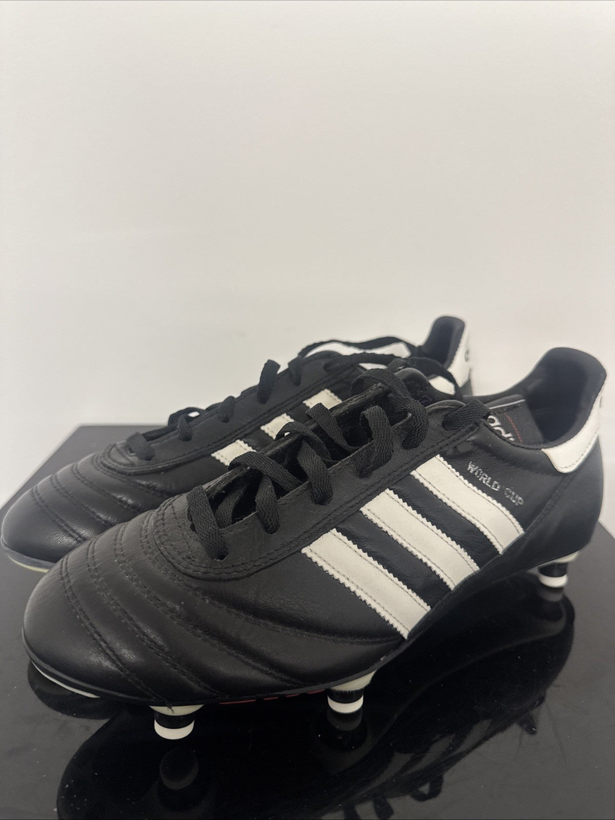 Vintage Adidas World Cup 011040 EUR 40 2/3 UK 7