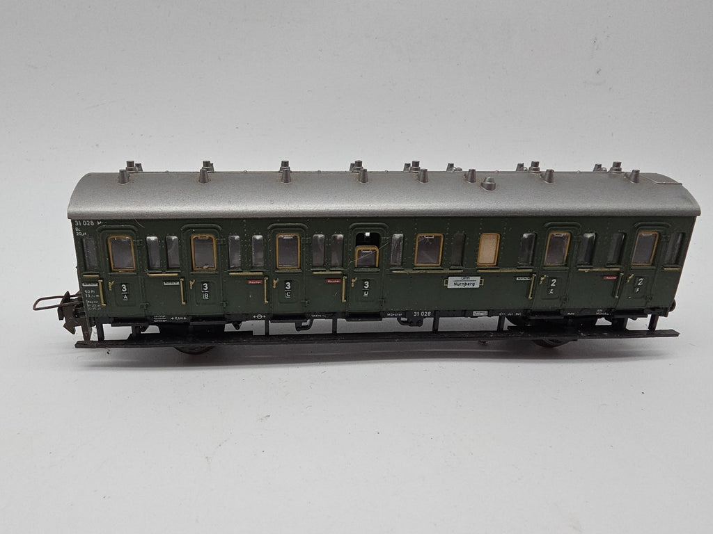 Trix H0 3758  Abteilwagen 2. / 3. Kl. Ulm-Nürnberg 