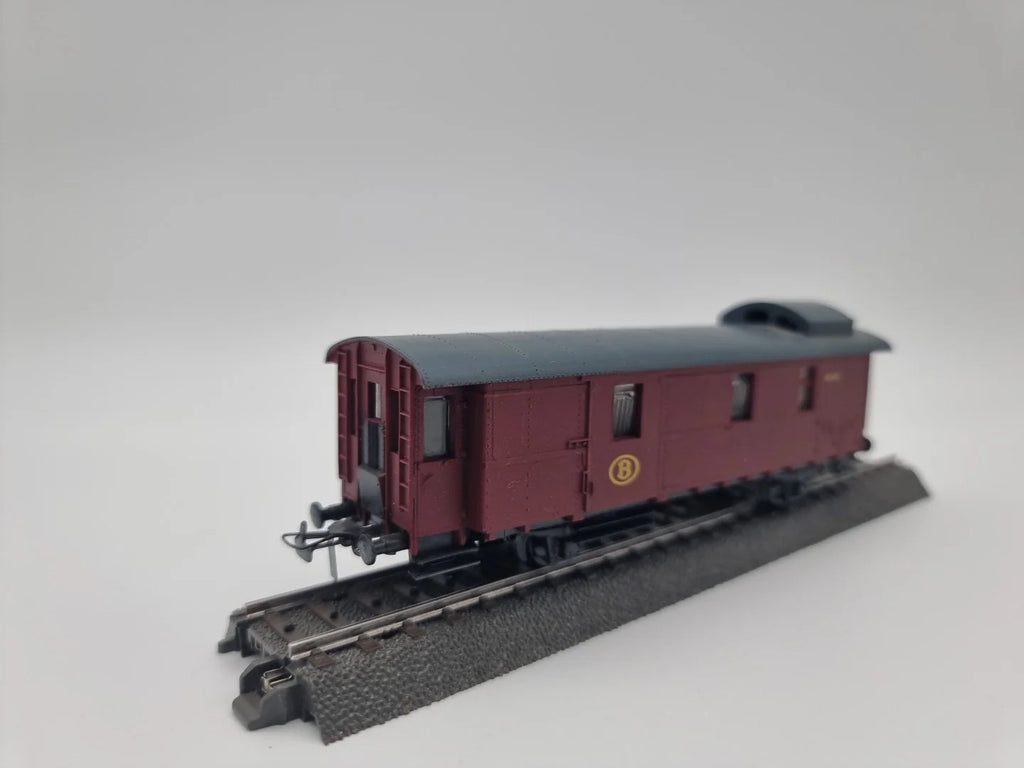 Piko H0 Gepäckwagen