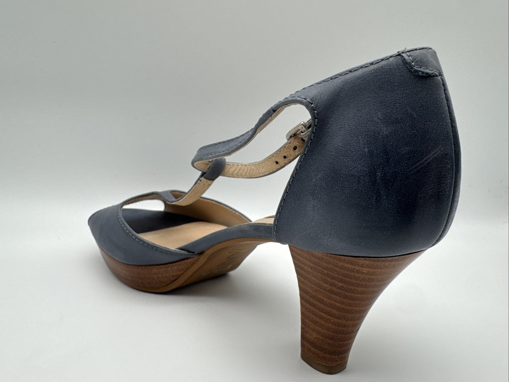 Gadea Pumps Gr. 40 Blau Leder Damen Absatzschuh