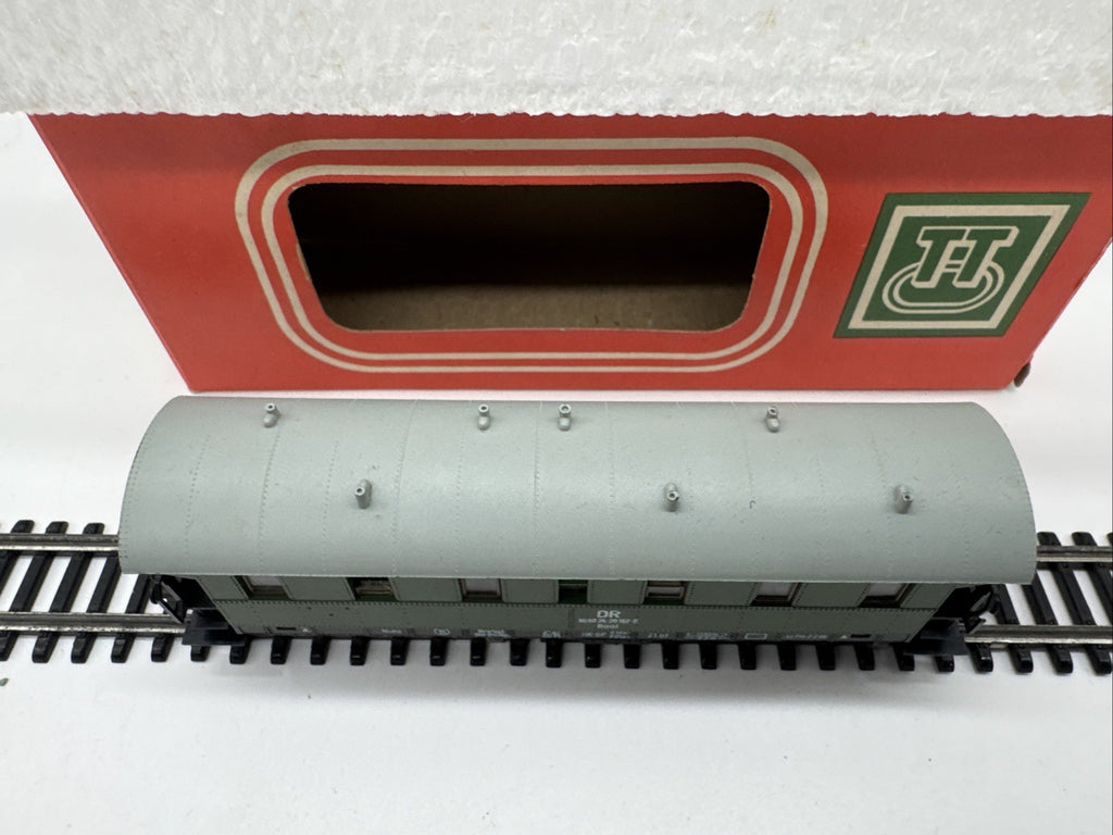 BTTB 13214 TT DR Personenwagen Bi 30 in grün OVP