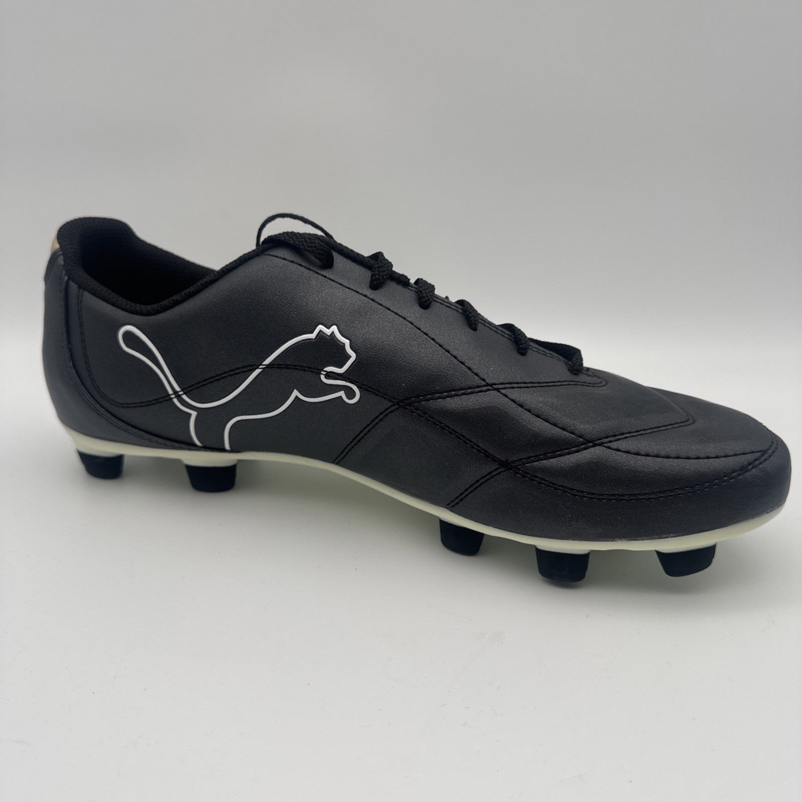 Puma Esito II Fußballschuh Größe 40 Outdoor Fußball