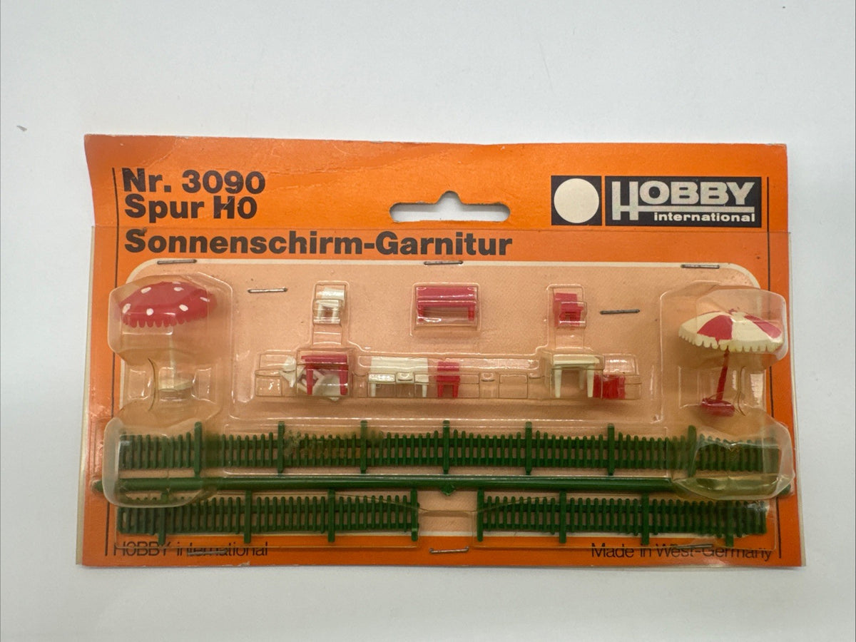 H0 Hobby Sonnenschirm Garnitur Neu 