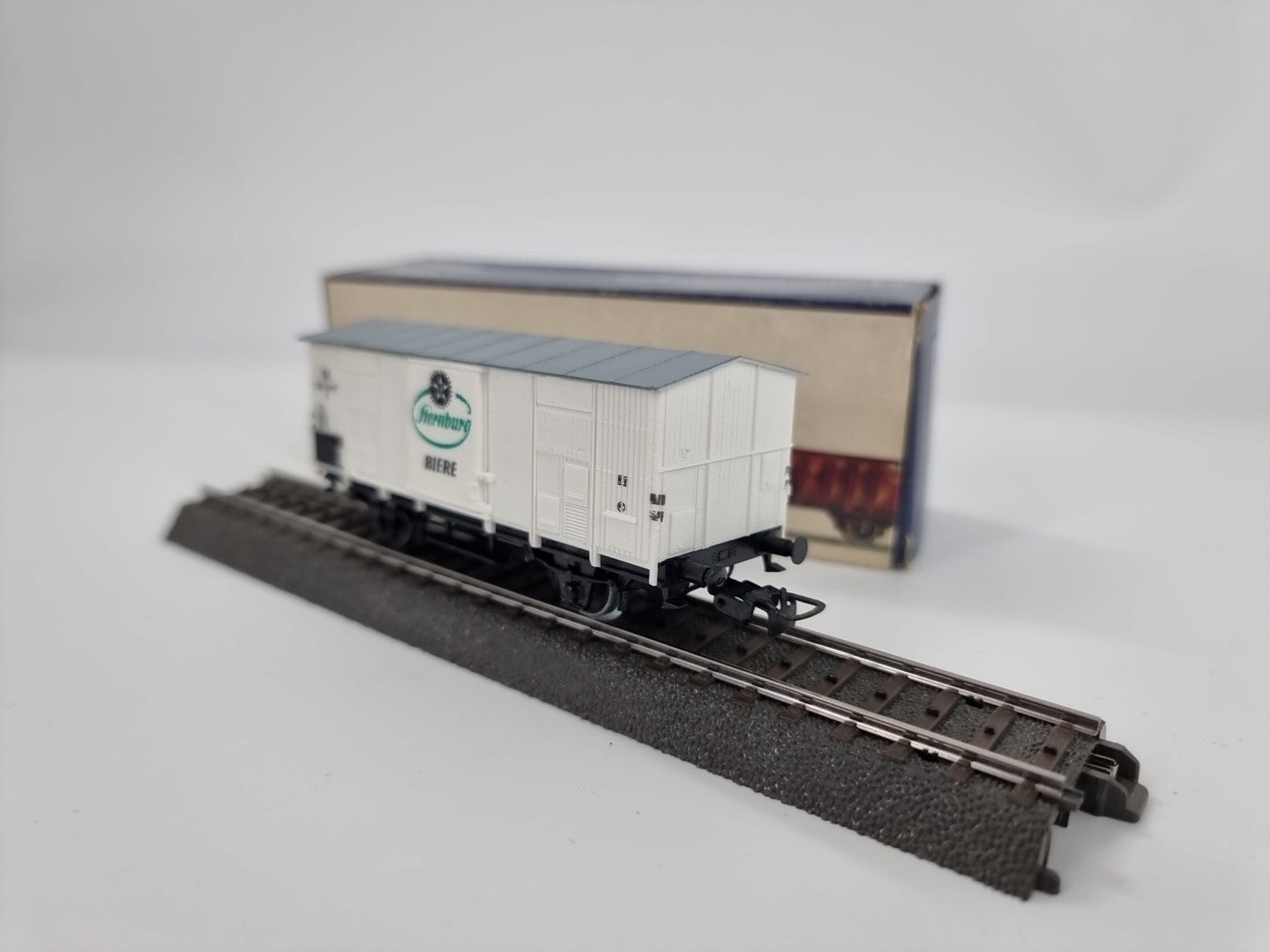 Piko Kühlwagen "Sternburg Biere" der DR - H0 - Neuwertig In OVP-