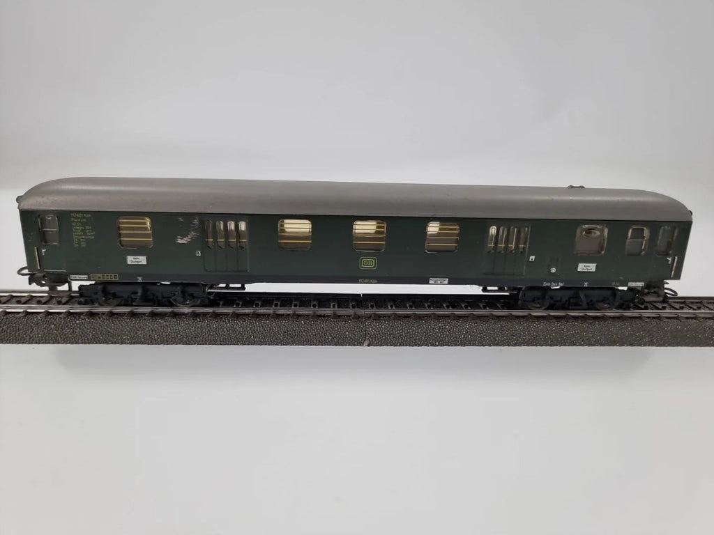 Märklin: DB Gepäckwagen Köln-Stuttgart
