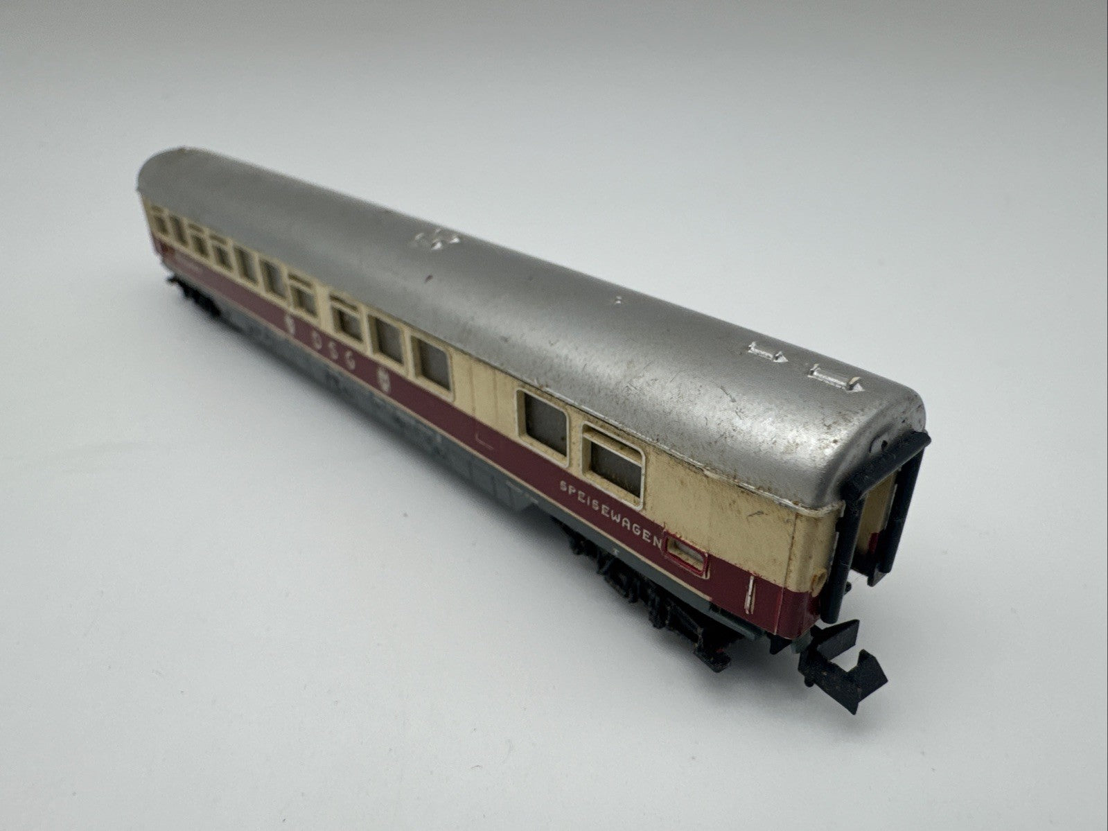 Trix DSG Speisewagen rot Restaurant Personenwagen Spur N Eisenbahn gut (N1)