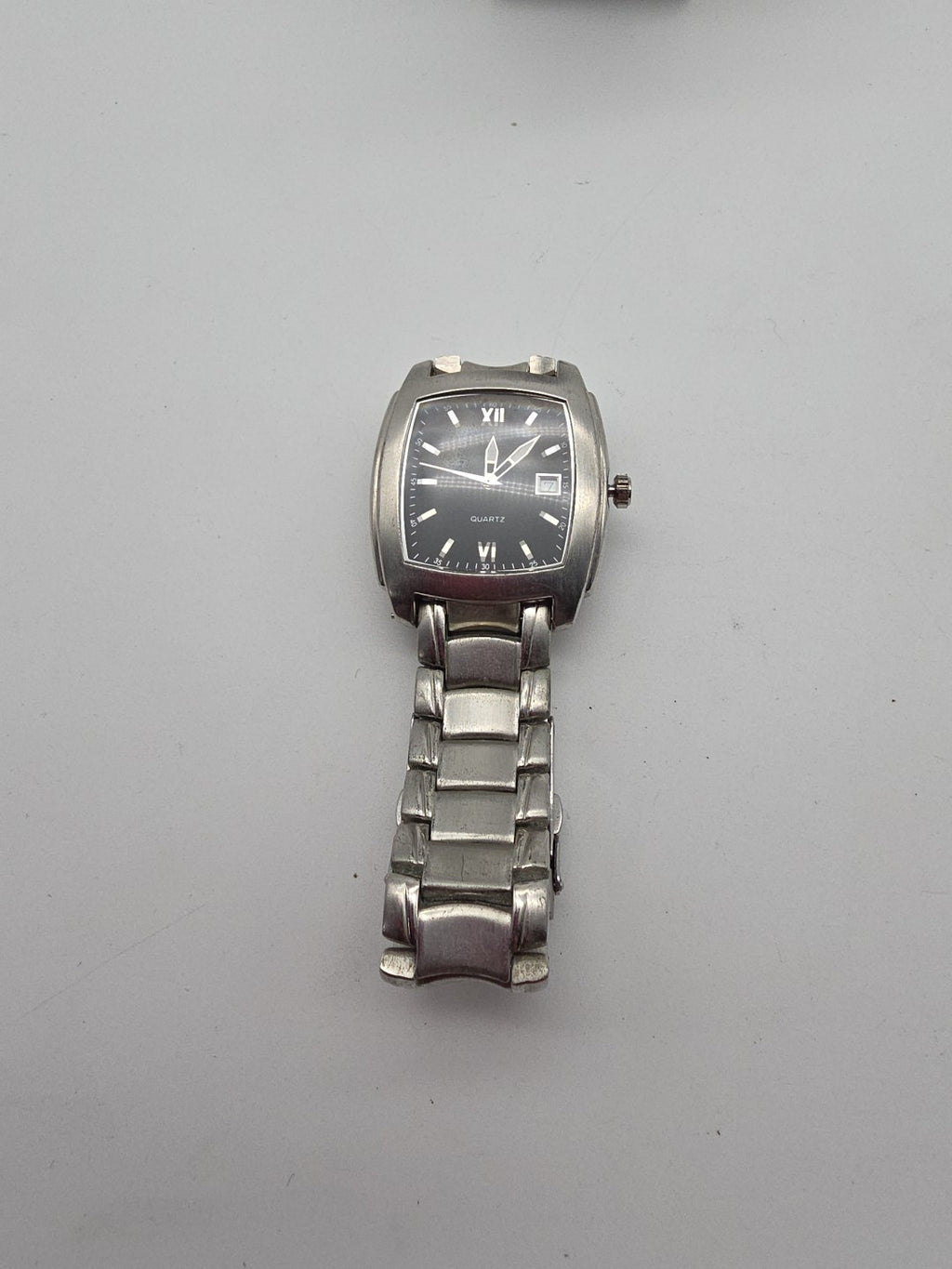 Herren Armbanduhr Quarz mit Datum – Edelstahl – Rechteckgehäuse – Schwarz