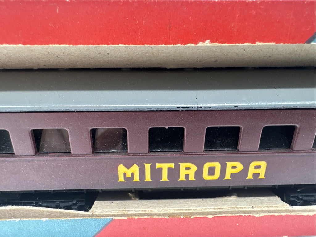 Mitropaspeisewagen 4-achsig, Schicht, beleuchtet, OVP 108/623