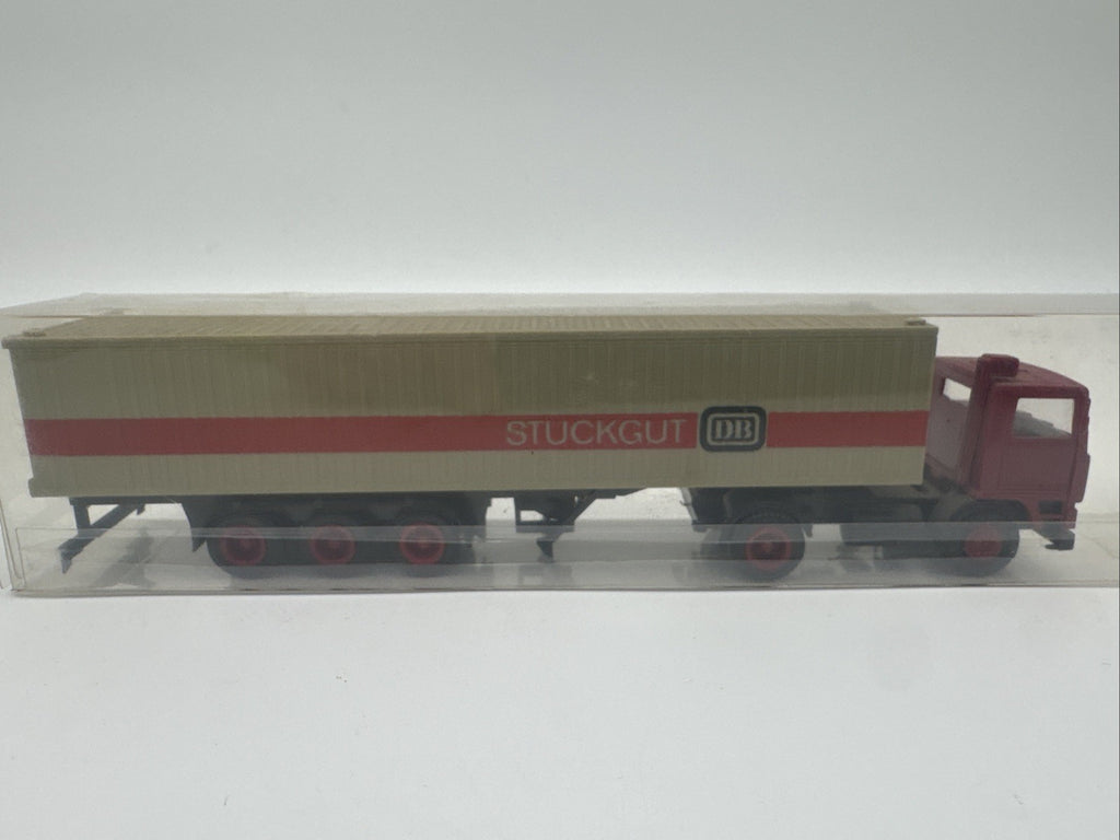 Herpa H0 1:87 Volvo  Sattelzug "DB Stückgut"
